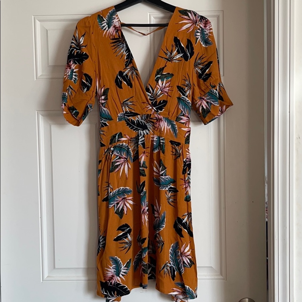 Brown floral dress never worn